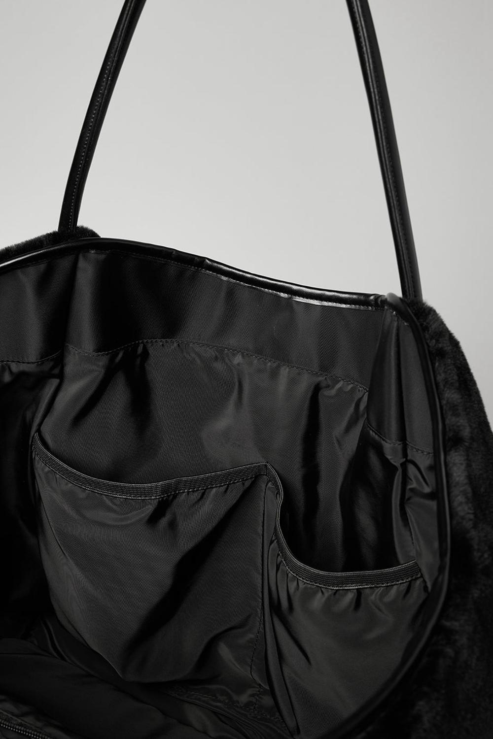 Bolso Tote Alo Yoga Faux Fur Mujer Negros | Mexico  SZN-759830