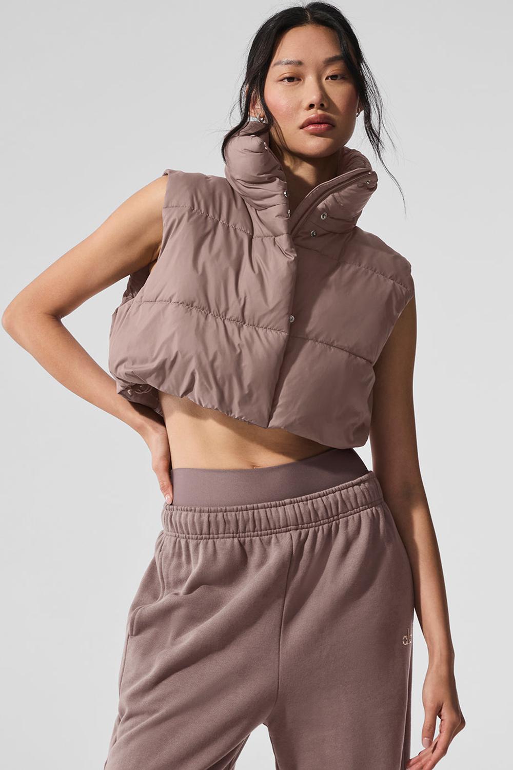 Chaleco Alo Yoga Extreme Cropped Gold Rush Puffer Mujer Mushroom | Mexico  IVY-106278