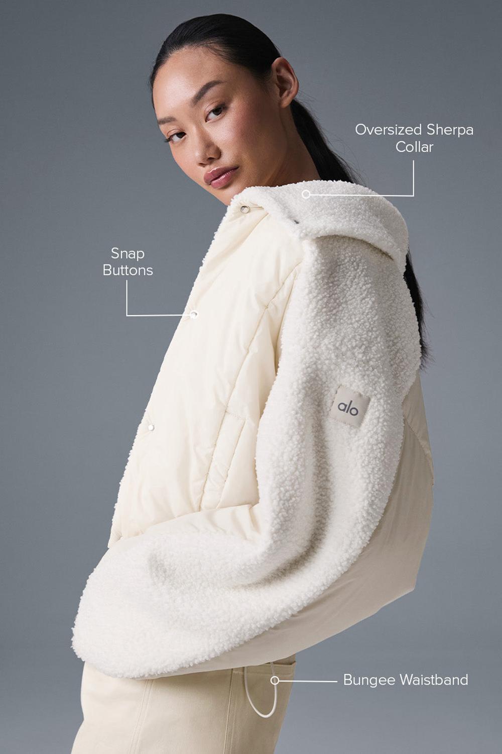 Chamarra Puffer Alo Yoga Sherpa Cozy Escape Mujer Ivory / Ivory | Mexico  WKY-903641