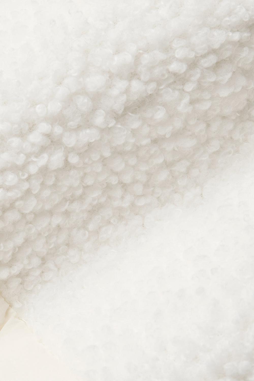 Chamarra Puffer Alo Yoga Sherpa Cozy Escape Mujer Ivory / Ivory | Mexico  WKY-903641