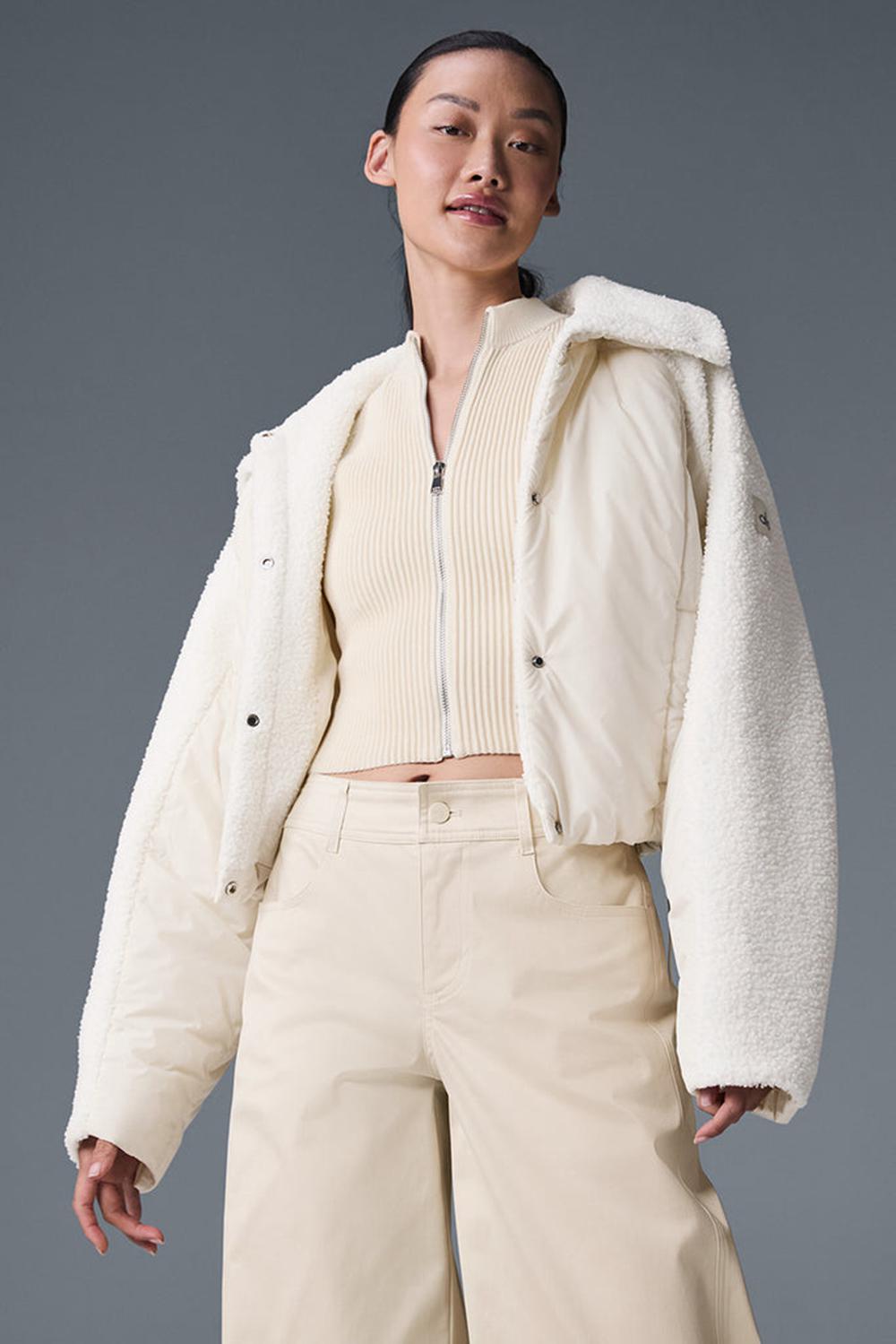 Chamarra Puffer Alo Yoga Sherpa Cozy Escape Mujer Ivory / Ivory | Mexico  WKY-903641