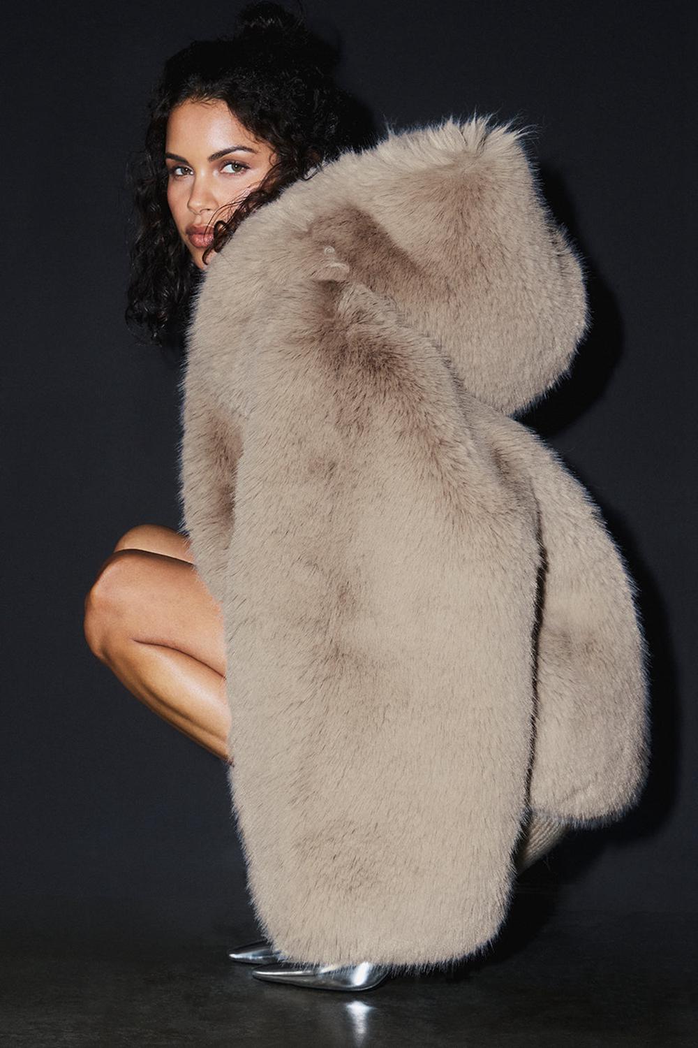 Chamarras Alo Yoga Opulent Faux Fur Statement Mujer Oat | Mexico  QBD-346589