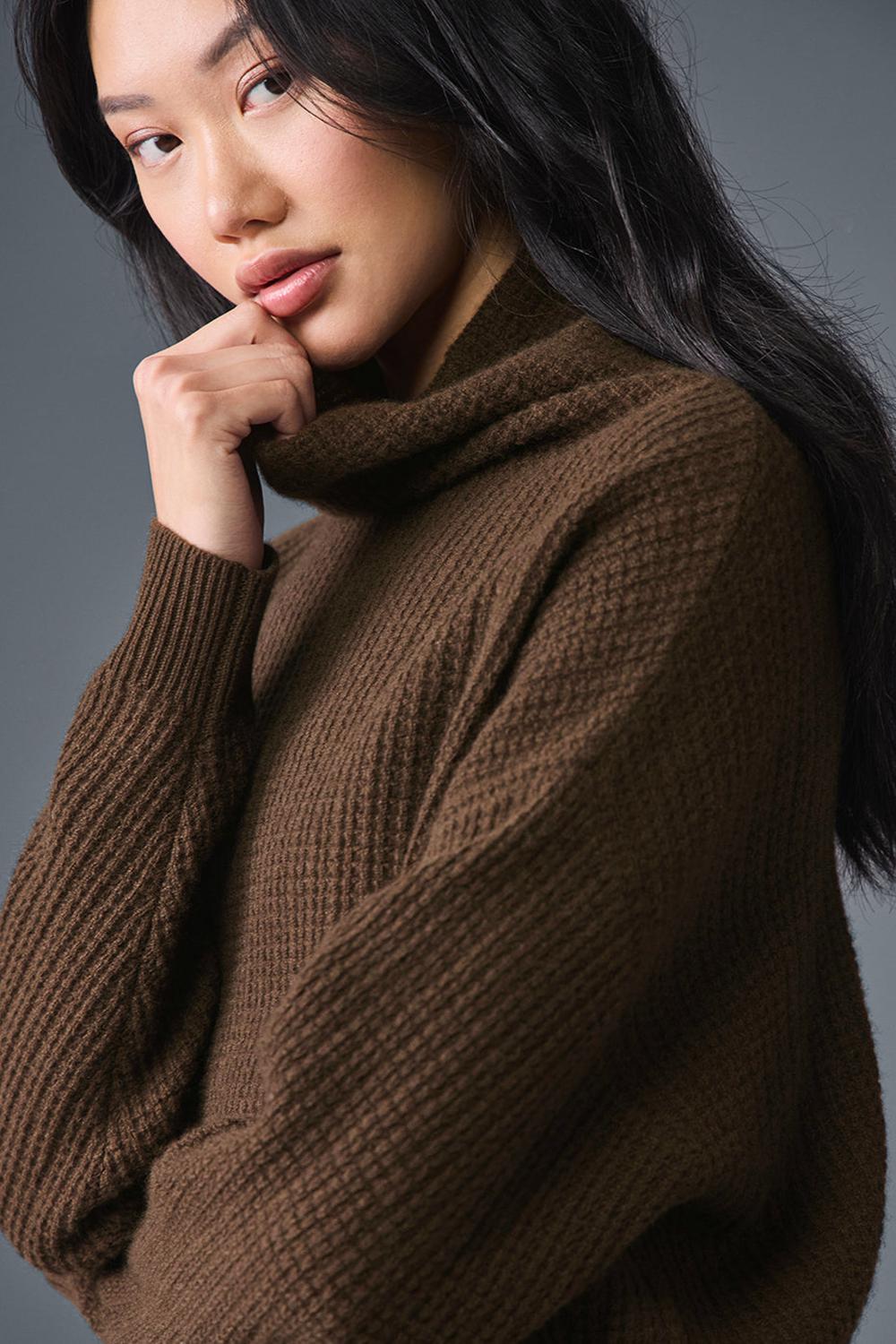 Pullover Alo Yoga Cashmere Plush Waffle Turtleneck Mujer Espresso | Mexico  PWF-109652