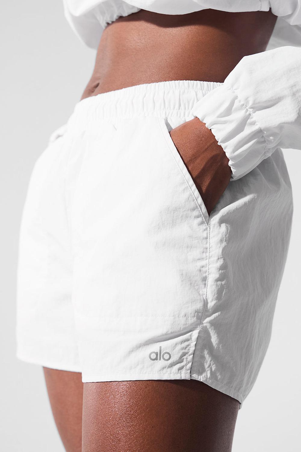 Short Alo Yoga Alumni Mujer Blancos | Mexico  CDI-950723