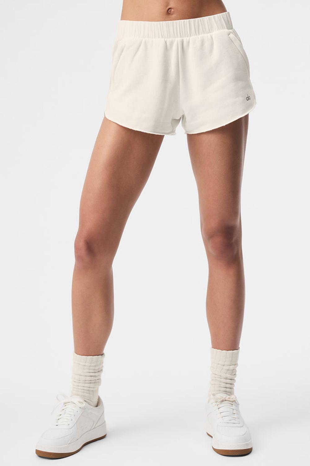 Short Alo Yoga In The Air Dolphin Mujer Ivory | Mexico  PBZ-679382