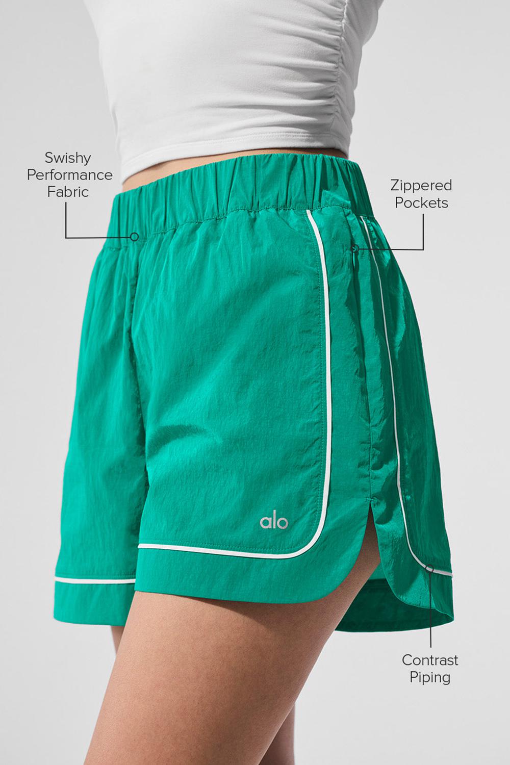Short Alo Yoga Motivate Track Mujer Verdes Blancos | Mexico  PAN-763802