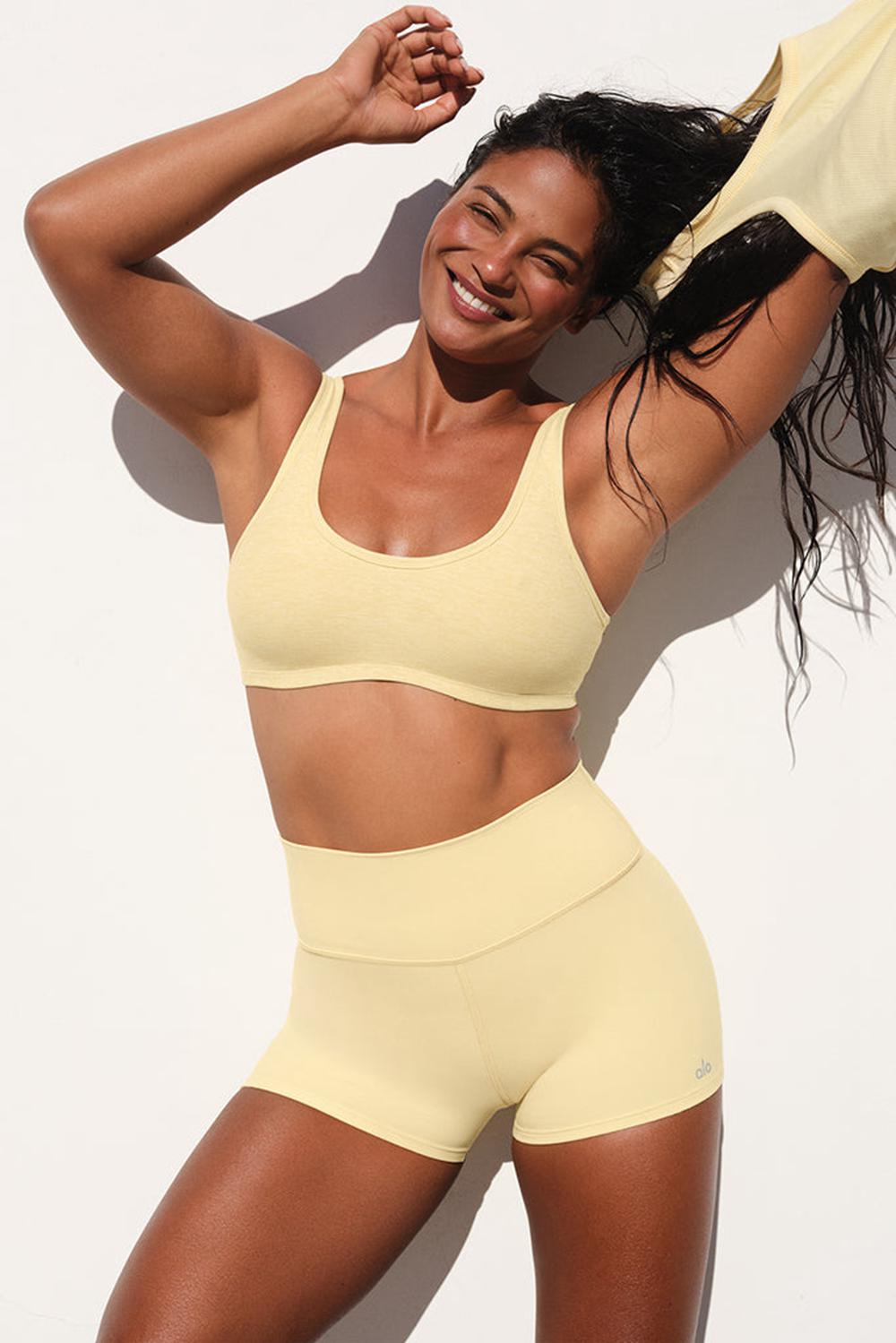 Sujetador Deportivo Alo Yoga Alosoft Center Stage Mujer Warm Butter Heather | Mexico  HPU-025183